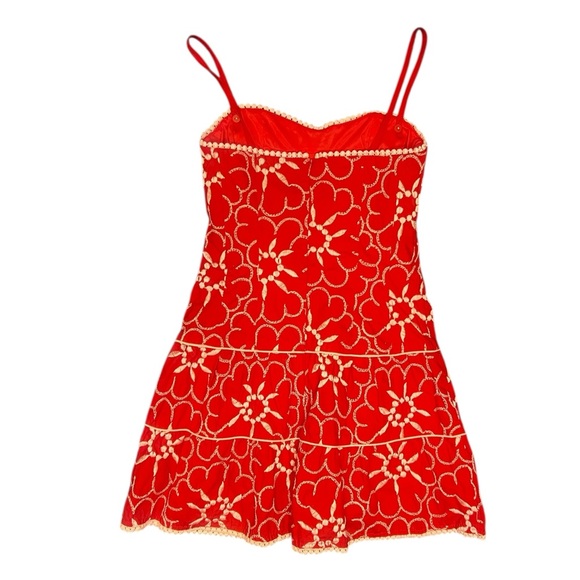🌺 Nanette Lepore Red Floral Embroidered Mini Dress Women’s 2 - Picture 4 of 6